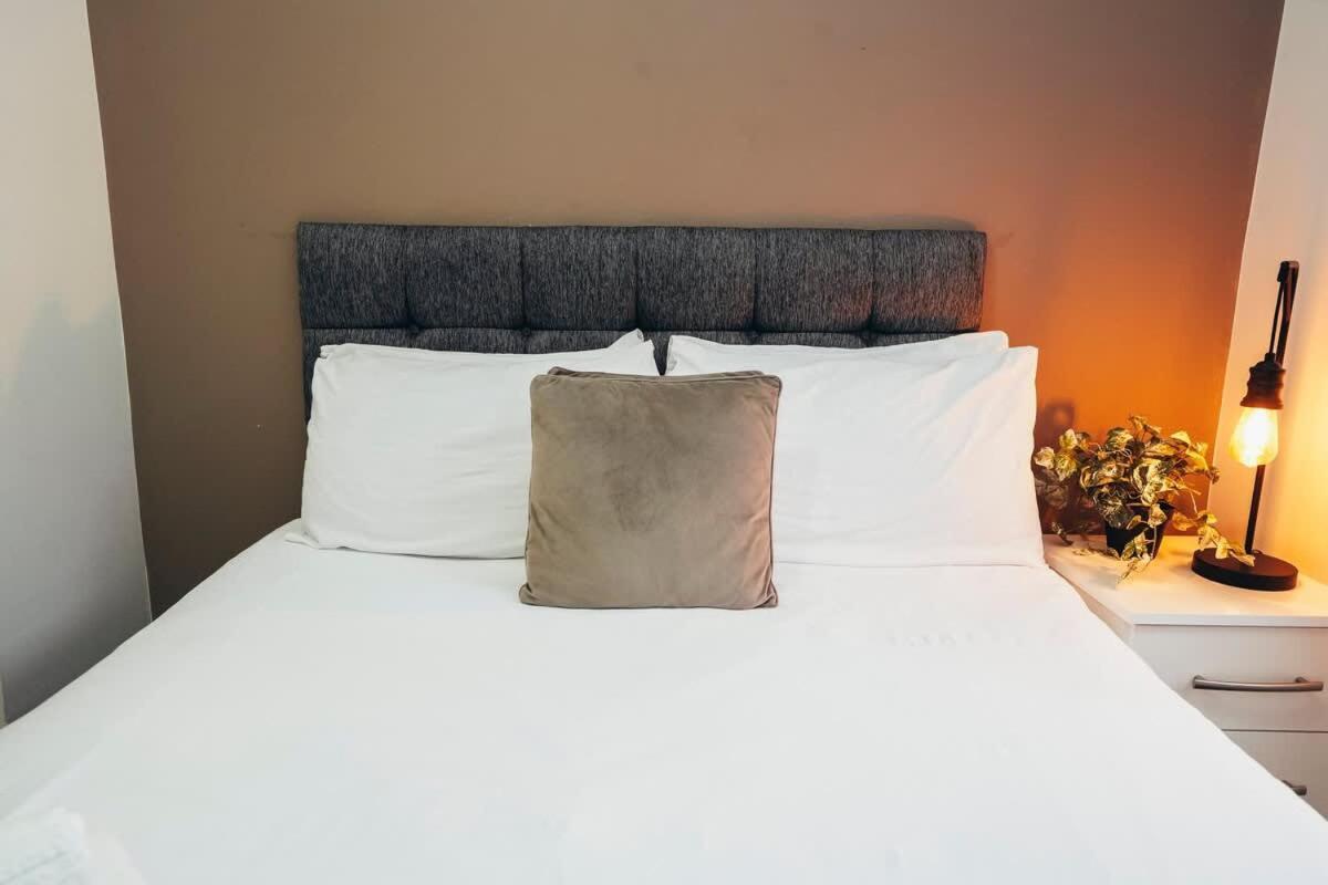 1Br City Centre Apt, Self Check In, Wifi, By Derbnb Sheffield Ngoại thất bức ảnh